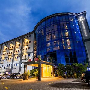 Protea Hotel By Marriott Delta